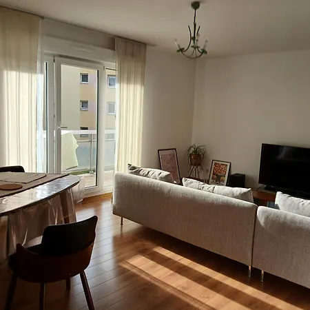 Proche Hypercentre Pour 2 Personnes Lägenhet *